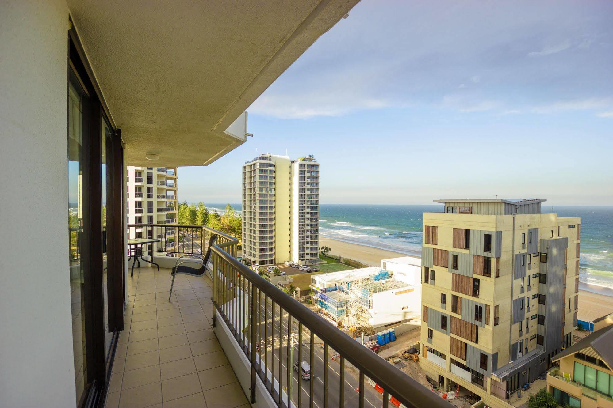 Carrington Court Aparthotel Gold Coast Luaran gambar